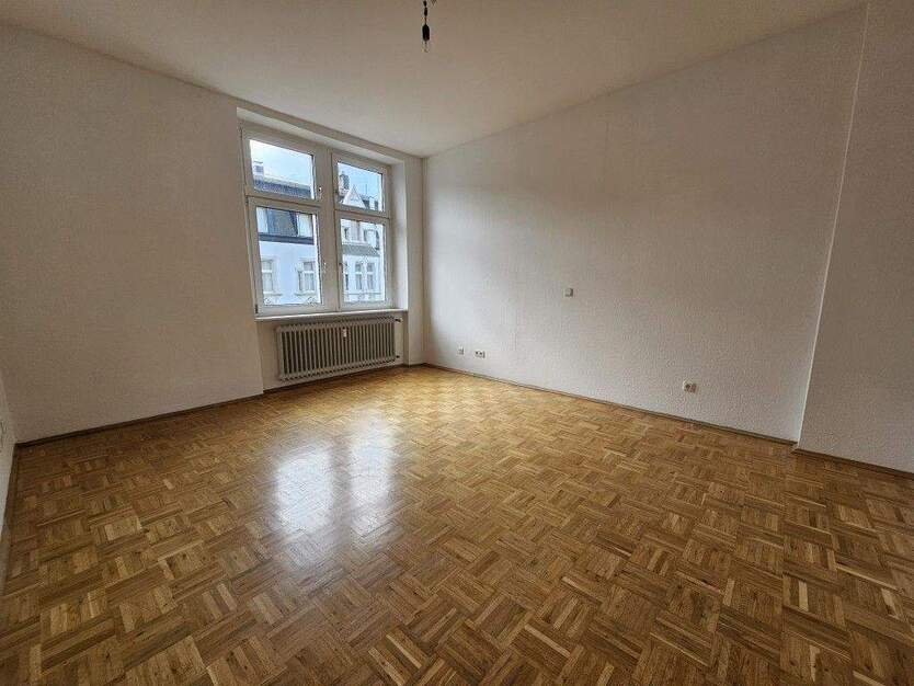 Mit Balkon und Parkettboden in den Herbst starten – Gevelsberg - WE04 2 zimmer