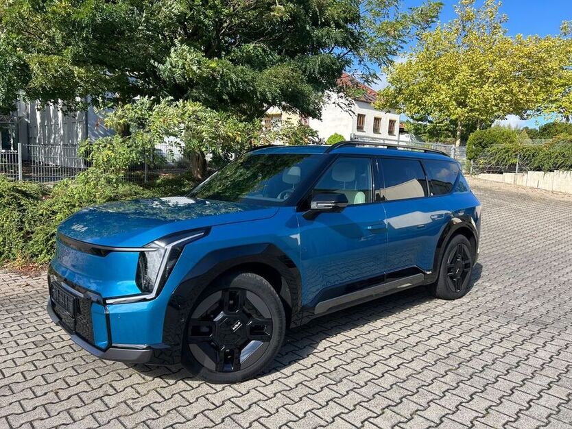 EV9