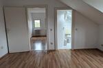 Dachgeschoßwohnung Duisburg Huckingen - 1.5 Zimmer, 30 m&sup2;, 330&euro; | Angebot:24224463