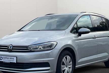 VW Touran 54.599 km 27.990 € Haltern am See 45721