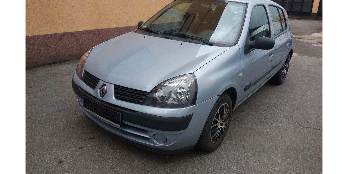 Renault Clio 74.000 km 1.450 &euro; mülheim an der rühr 45478