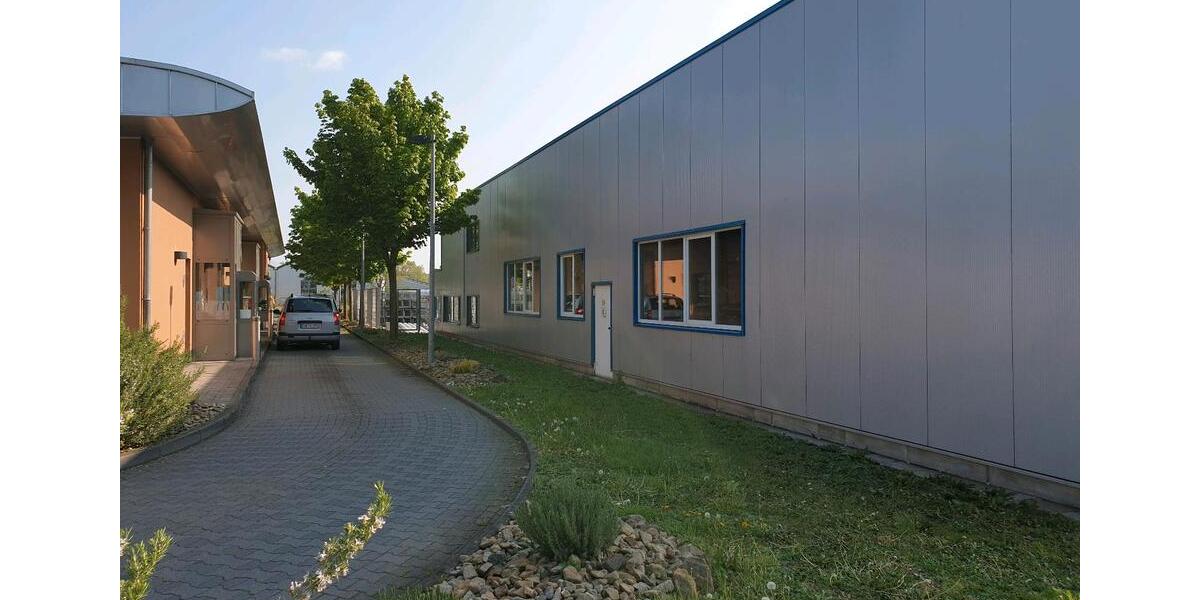 WERBEFLÄCHE direkt ggüber Drive Inn A31 zimmer