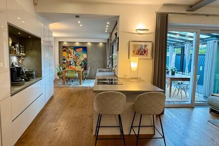 Haus Oberhausen Biefang - 5 Zimmer, 180 m&sup2;, 720.000&euro; | Angebot:27159896