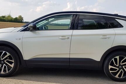 Opel Grandland (X) 84.000 km 17.700 &euro; Dorsten 46286