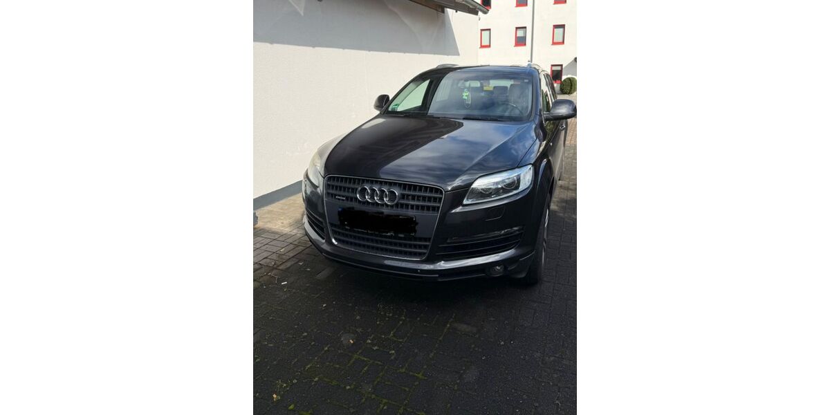 Audi Q7 366.000 km 5.150 &euro; Dortmund 44287