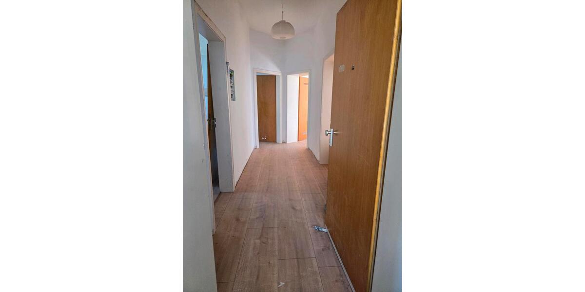Etagenwohnung Herne Sodingen - 3 Zimmer, 100 m&sup2;, 1.450&euro; | Angebot:26396539