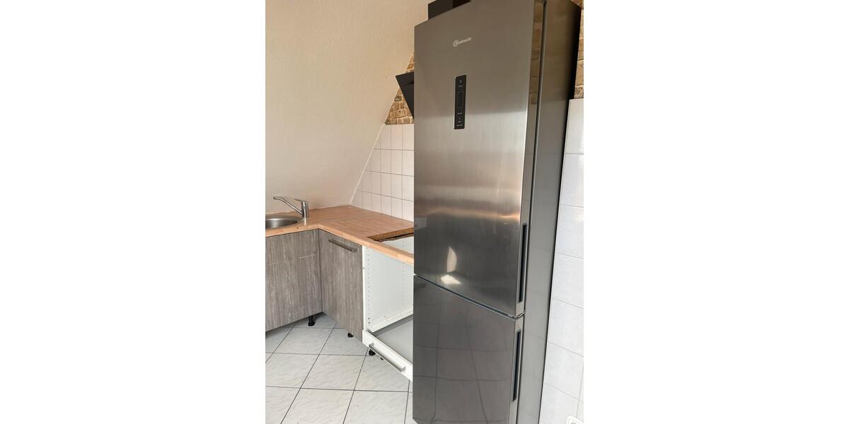 Dachgeschoßwohnung Bochum Bochum-Südwest - 4 Zimmer, 70 m&sup2;, 725&euro; | Angebot:26359725