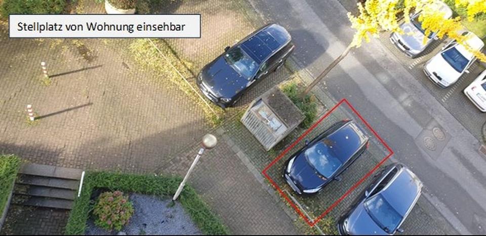 Helle Dachgeschosswohnung mit schönem Balkon in guter Lage 2 zimmer