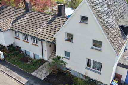 Haus Dortmund Aplerbeck - 12 Zimmer, 368 m&sup2;, 748.000&euro; | Angebot:26396050