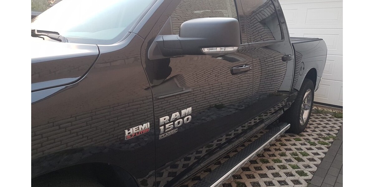 Dodge Ram 2500 Crew Cab Pick-up 44.000 km 42.500 &euro; Castrop-Rauxel 44575