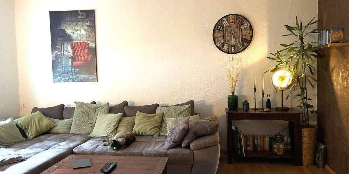 Etagenwohnung Duisburg Alt-Hamborn - 3 Zimmer, 78 m&sup2;, 400&euro; | Angebot:23842757