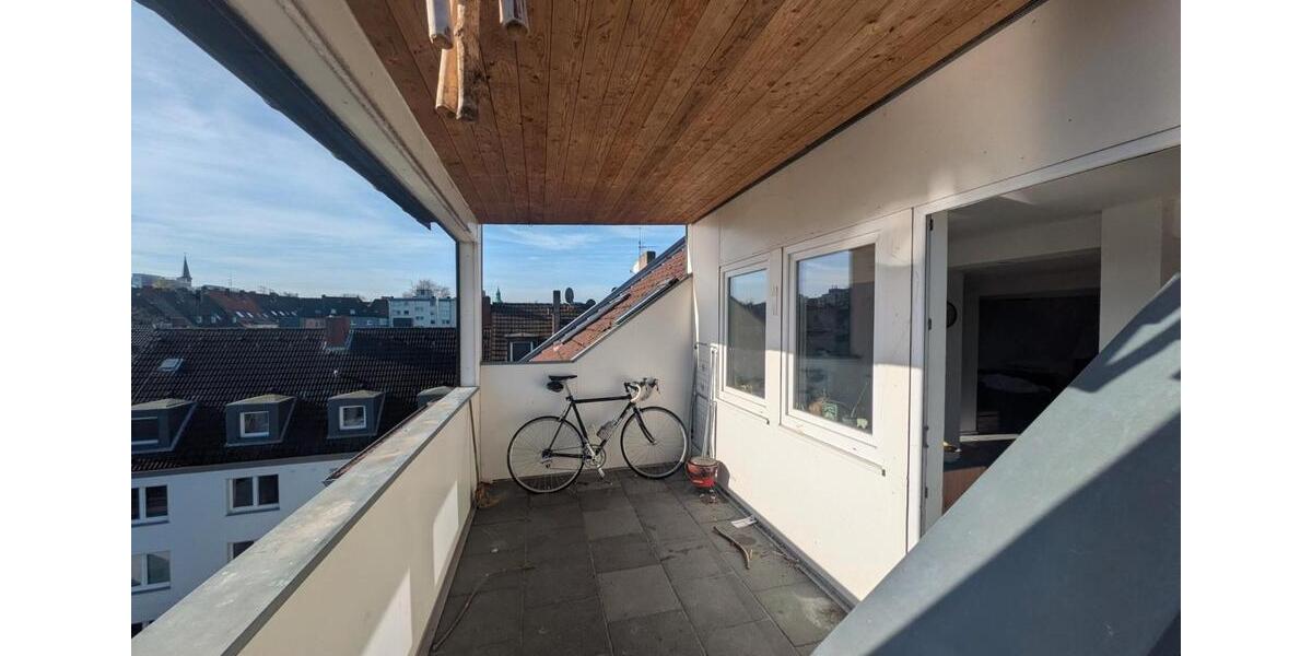 Dachgeschoßwohnung Bochum Günnigfeld - 4 Zimmer, 110 m&sup2;, 1.175&euro; | Angebot:26229036