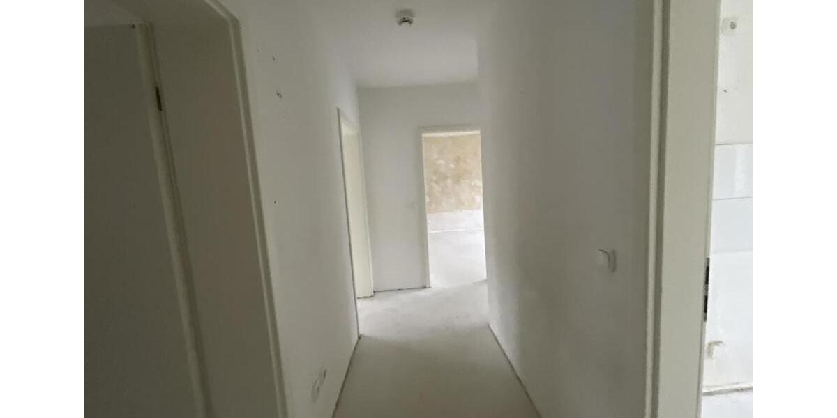 3-Zimmer-Wohnung im 1.OG mit Balkon! 3.5 zimmer