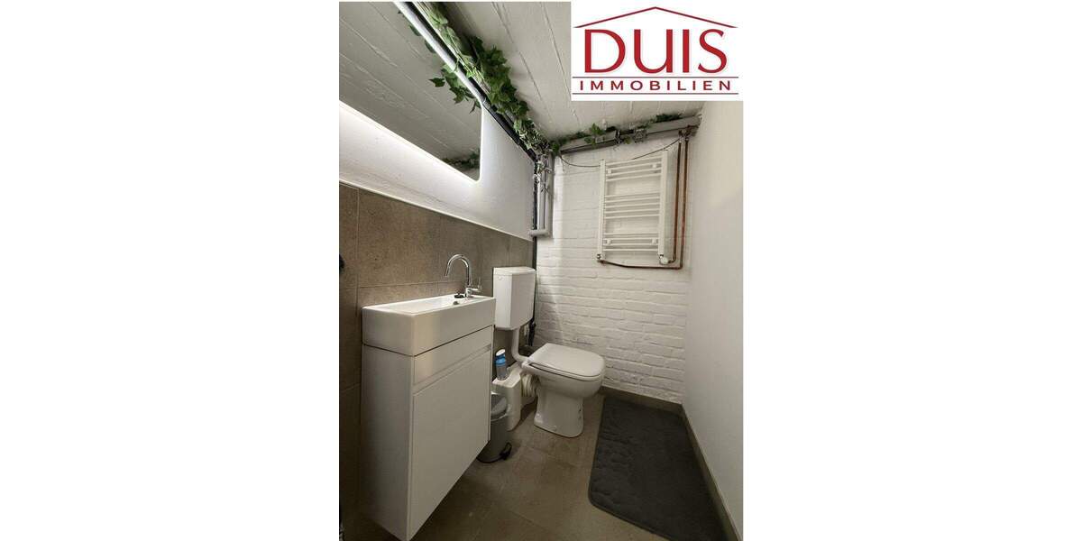 Einziehen und Glücklich sein! Keine großen Sanierungen, Spielstraße, Doppelgarage, Traumgarten.... 5 zimmer