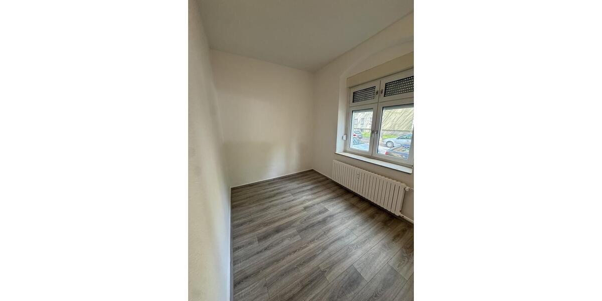 Erdgeschoßwohnung Duisburg Mittelmeiderich - 3 Zimmer, 54 m&sup2;, 409&euro; | Angebot:26255957