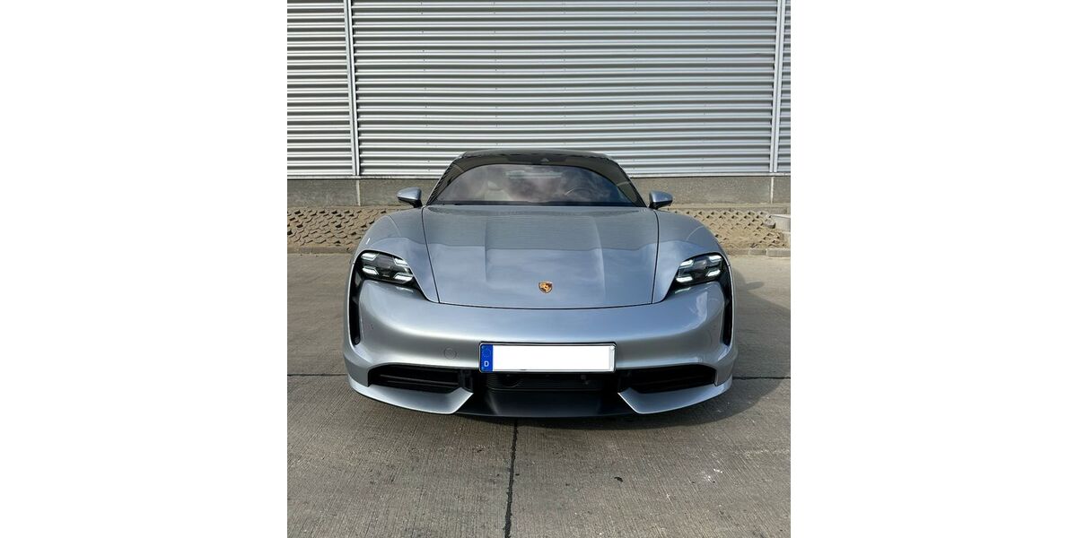 Porsche Taycan 89.570 km 69.900 &euro; Essen 45327