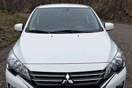 Mitsubishi Space Star 23.300 km 10.900 &euro; Duisburg 47198