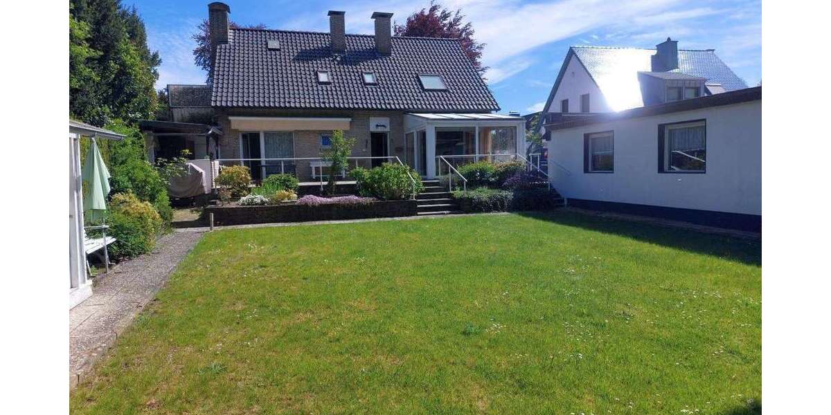 Einfamilienhaus Ratingen-Lintorf Lintorf - 7 Zimmer, 187 m&sup2;, 725.000&euro; | Angebot:26333496