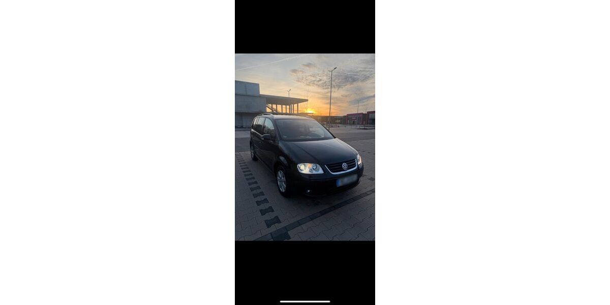 VW Touran 242.000 km 1.100 &euro; Recklinghausen 45663