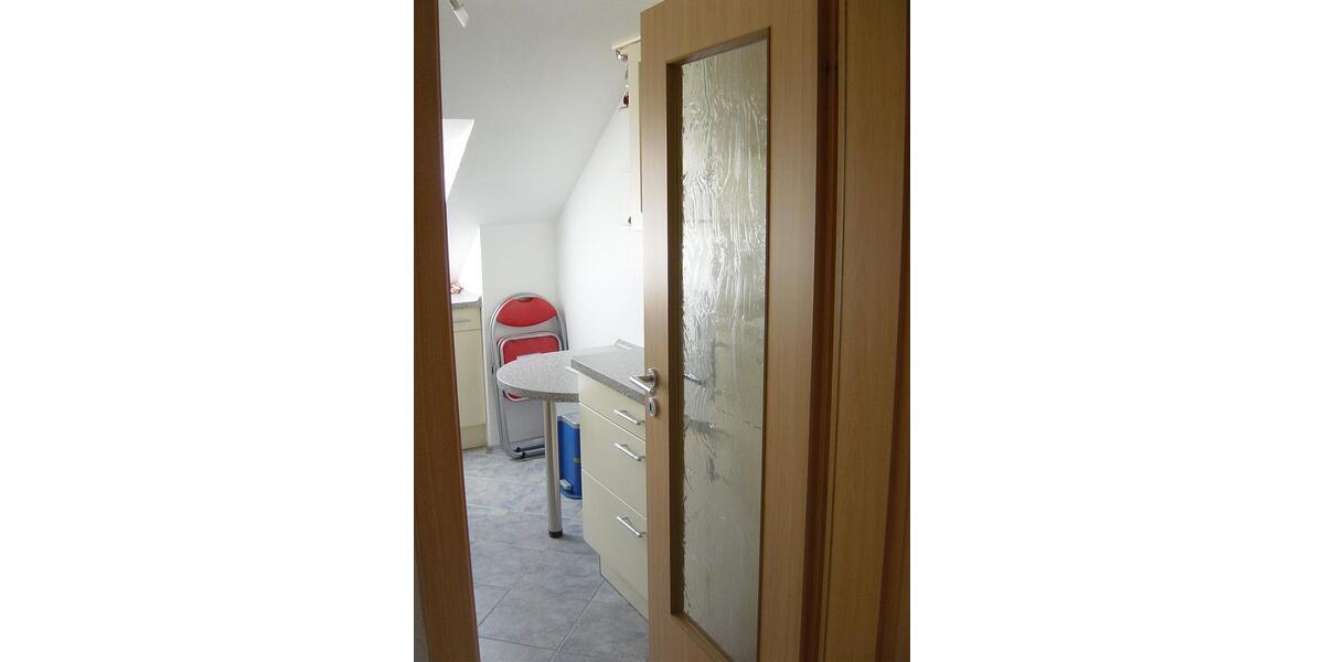 Dachgeschoßwohnung Oberhausen Alstaden - 3.5 Zimmer, 68 m&sup2;, 157.500&euro; | Angebot:26313988