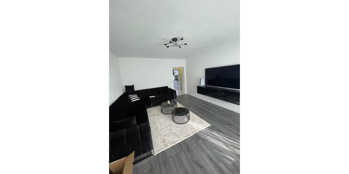 Kernsanierte 3 Zimmer Wohnung im Herzen von Friedrichsfeld 3 zimmer