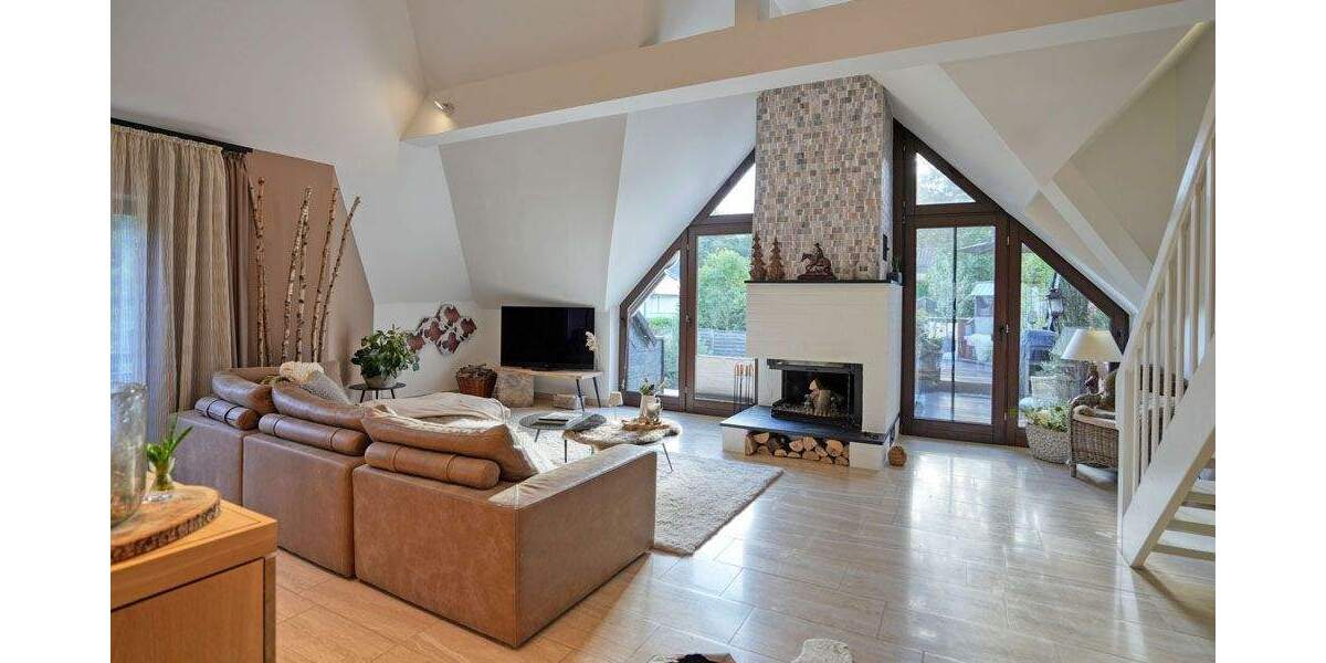 Attraktive Eigentumswohnung im Zweifamilienhaus mit Top-Ausstattung am Park 3 zimmer