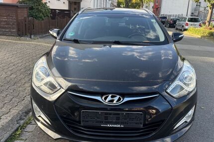 Hyundai i40 202.000 km 5.799 &euro; Gelsenkirchen 45879