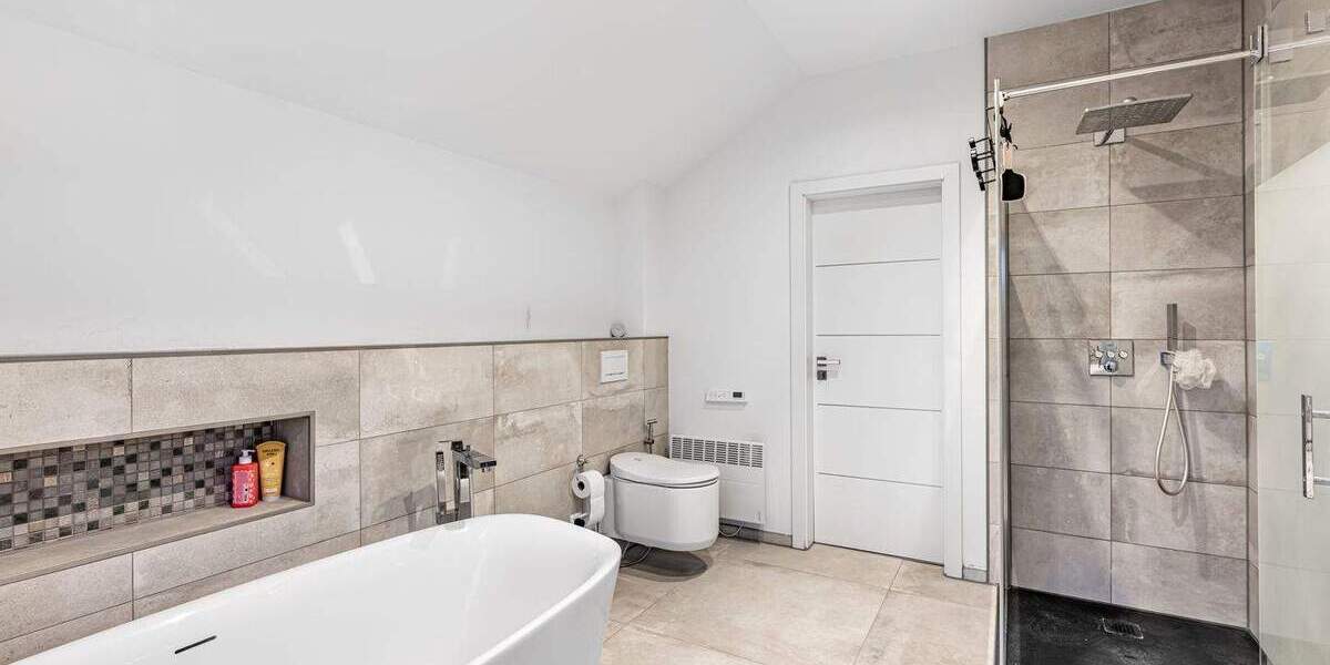 Einfamilienhaus Bochum Weitmar - 5 Zimmer, 183 m&sup2;, 1.049.000&euro; | Angebot:25336481