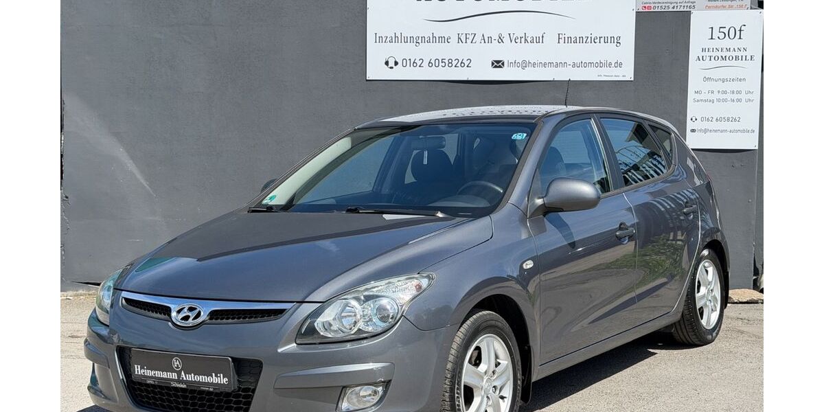 Hyundai i30 153.300 km 3.499 &euro; Essen 45139