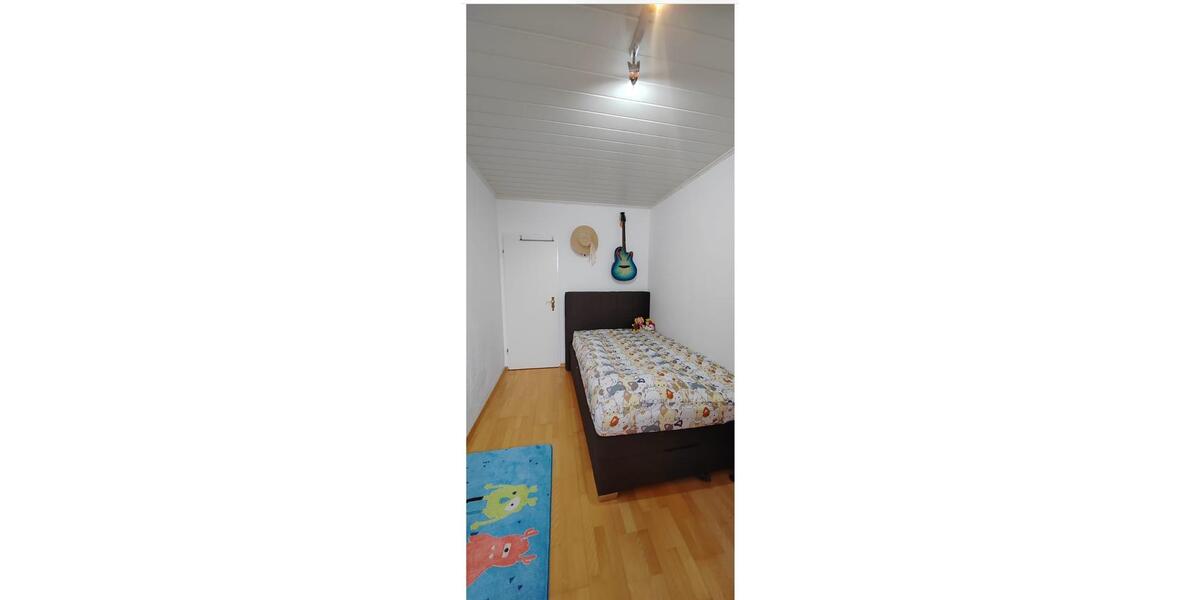Etagenwohnung Duisburg Essenberg - 3 Zimmer, 82 m&sup2;, 820&euro; | Angebot:26126111