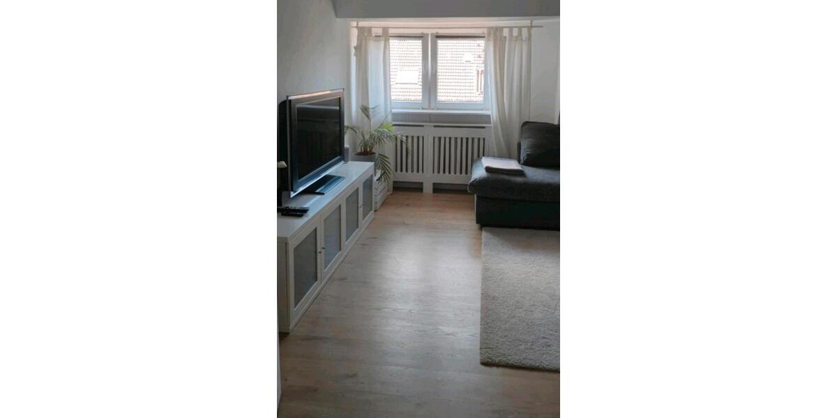 Zentrale 75qm helle möblierte Wohnung 3 zimmer