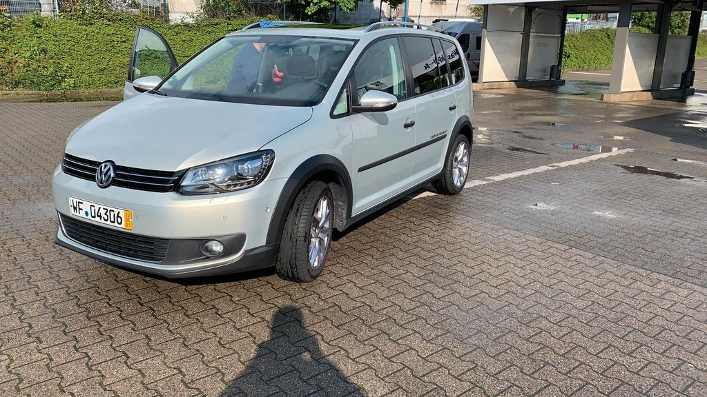 VW Touran 186.250 km 11.500 &euro; Bochum 44807