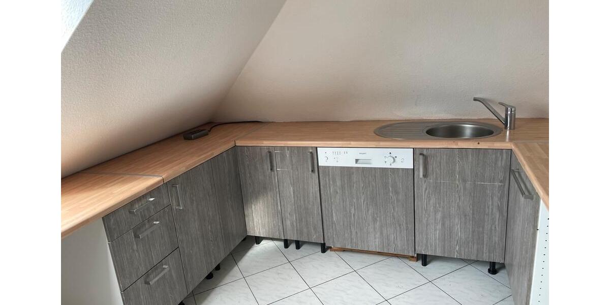 Dachgeschoßwohnung Bochum Bochum-Südwest - 4 Zimmer, 70 m&sup2;, 725&euro; | Angebot:26359725