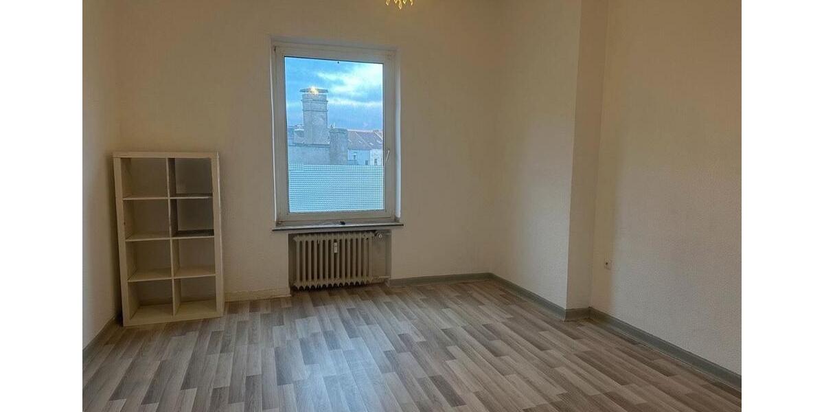 Wohnung in Duisburg zu vermieten-Teilw. Saniert ! 3 zimmer