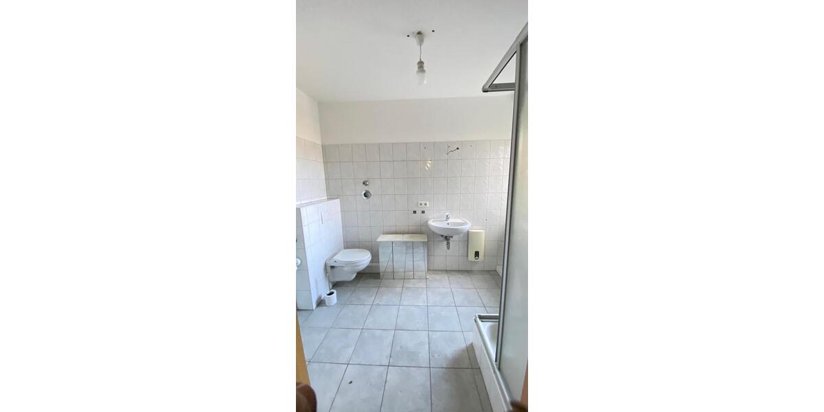 Etagenwohnung Voerde (Niederrhein) - 2 Zimmer, 68 m&sup2;, 489&euro; | Angebot:26364645