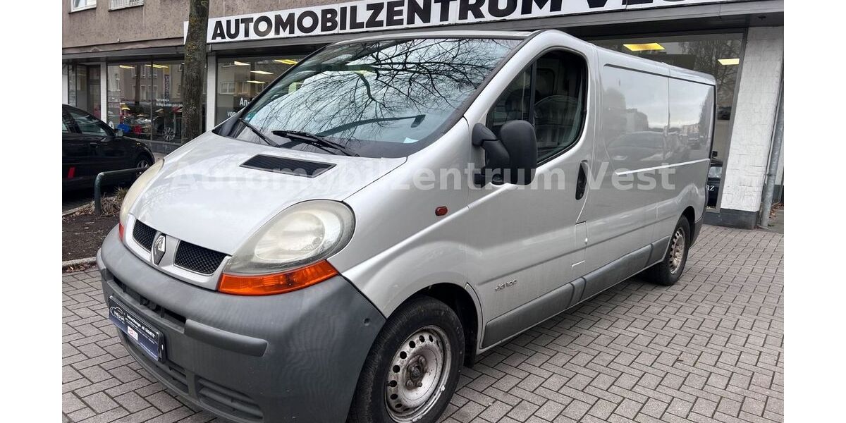 Renault Trafic 269.000 km 2.980 € Recklinghausen 45657