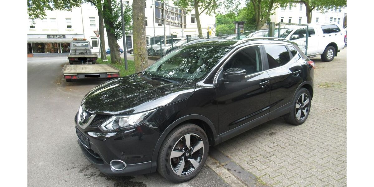 Nissan Qashqai 23.500 km 11.900 &euro; Gelsenkirchen 45889