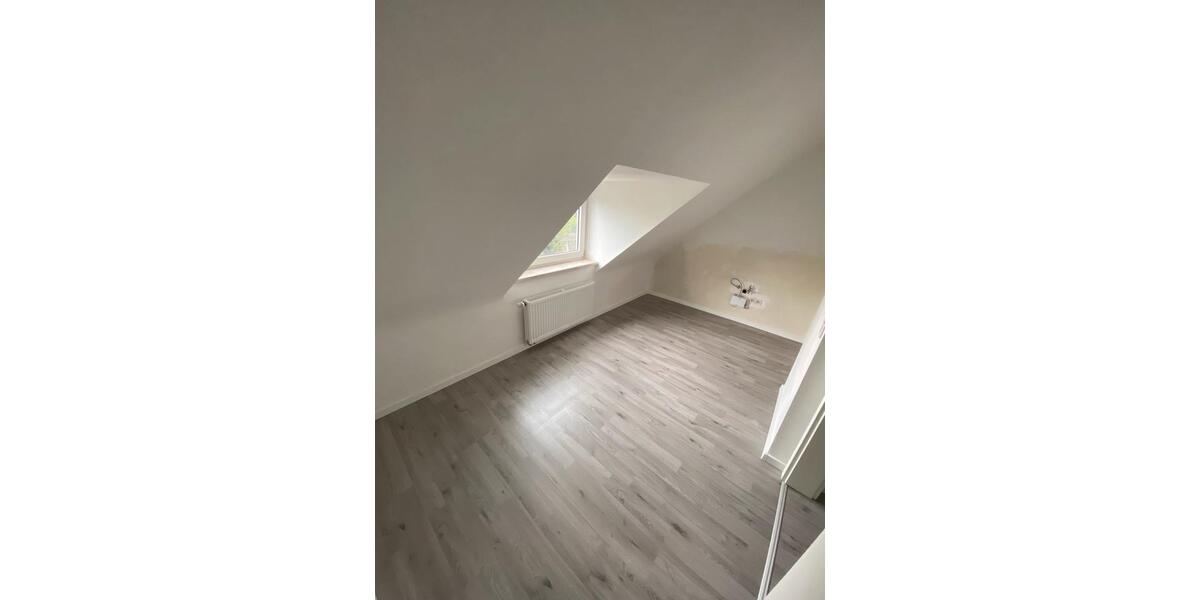 Etagenwohnung Duisburg Essenberg - 3.5 Zimmer, 46 m&sup2;, 460&euro; | Angebot:26123572