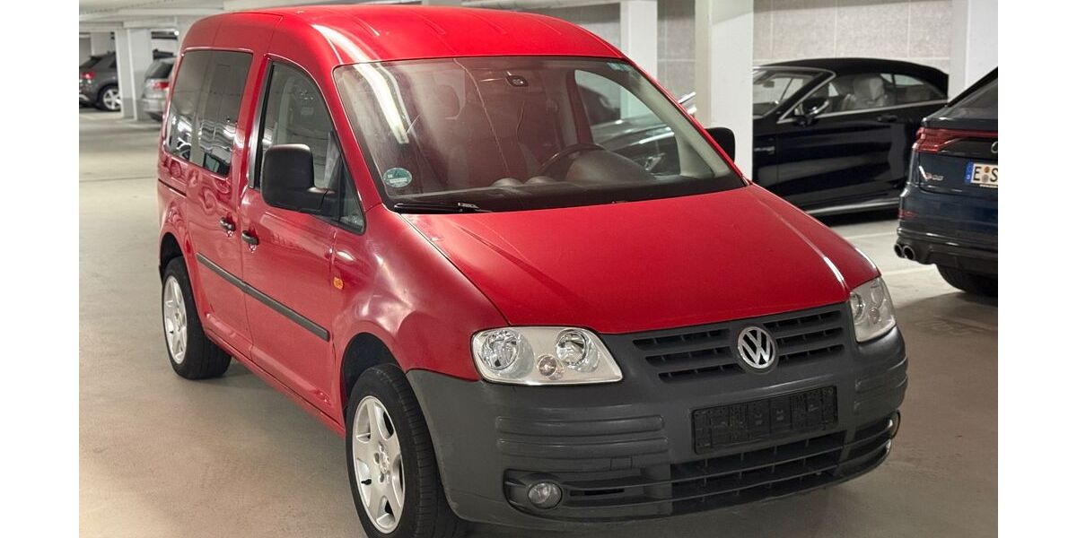 VW Caddy 207.000 km 3.900 &euro; Essen 45326