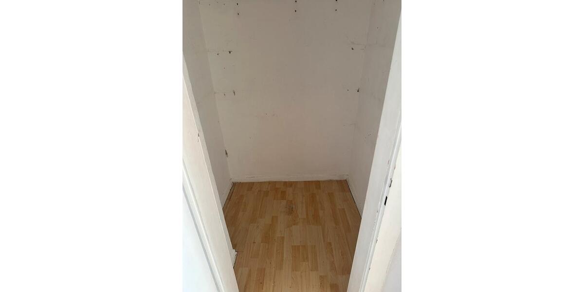 Etagenwohnung Duisburg Mittelmeiderich - 1 Zimmer, 53 m&sup2;, 88.500&euro; | Angebot:24589917