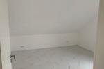 Dachgeschoßwohnung Oberhausen Schmachtendorf - 3.5 Zimmer, 85 m&sup2;, 850&euro; | Angebot:26122522
