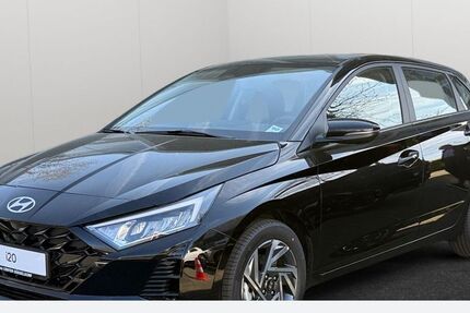 Hyundai i20 24.192 km 15.590 &euro; Recklinghausen 45657