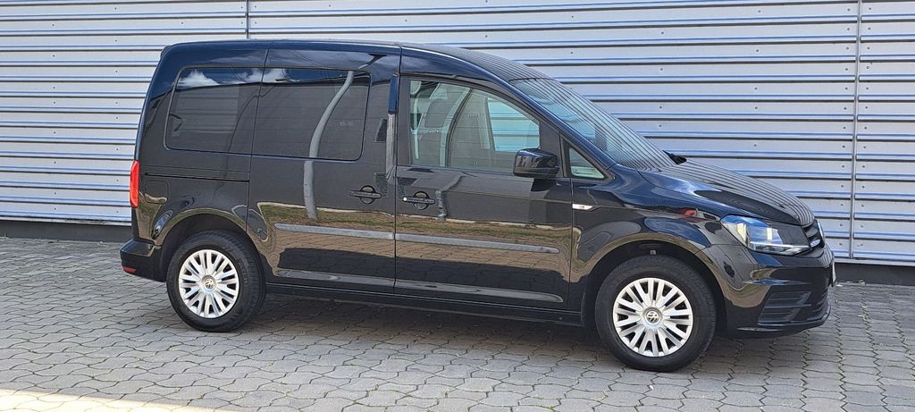 VW Caddy 200.230 km 8.999 &euro; Essen OT Westviertel 45127