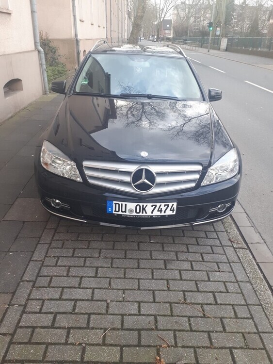 Mercedes-Benz C 180 200.000 km 7.890 € Duisburg 47051