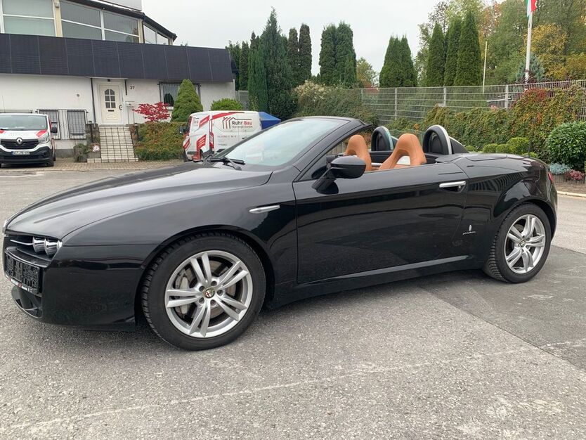 Alfa Romeo Spider 160.000 km 15.981 € Witten 58454