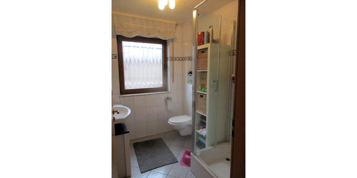 Reihenendhaus Dinslaken Innenstadt - 7 Zimmer, 230 m&sup2;, 599.000&euro; | Angebot:25631648