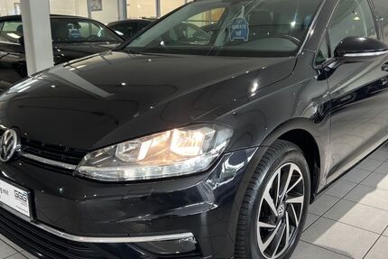 VW Golf 125.000 km 11.800 &euro; Essen 45139