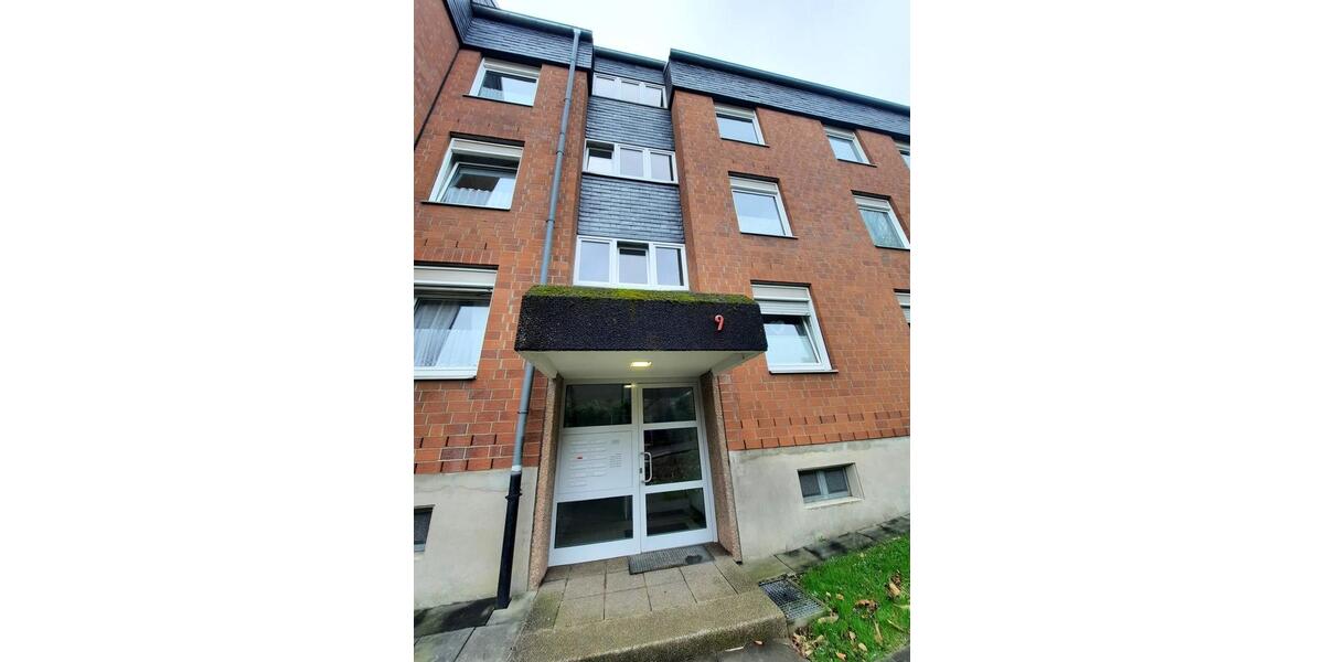 Bei VIVAWEST die Sonnenstrahlen auf der eigenen Terrasse genießen. 2.5 zimmer