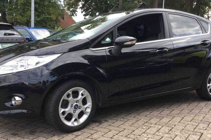 Ford Fiesta 118.656 km 4.999 &euro; Essen 45326