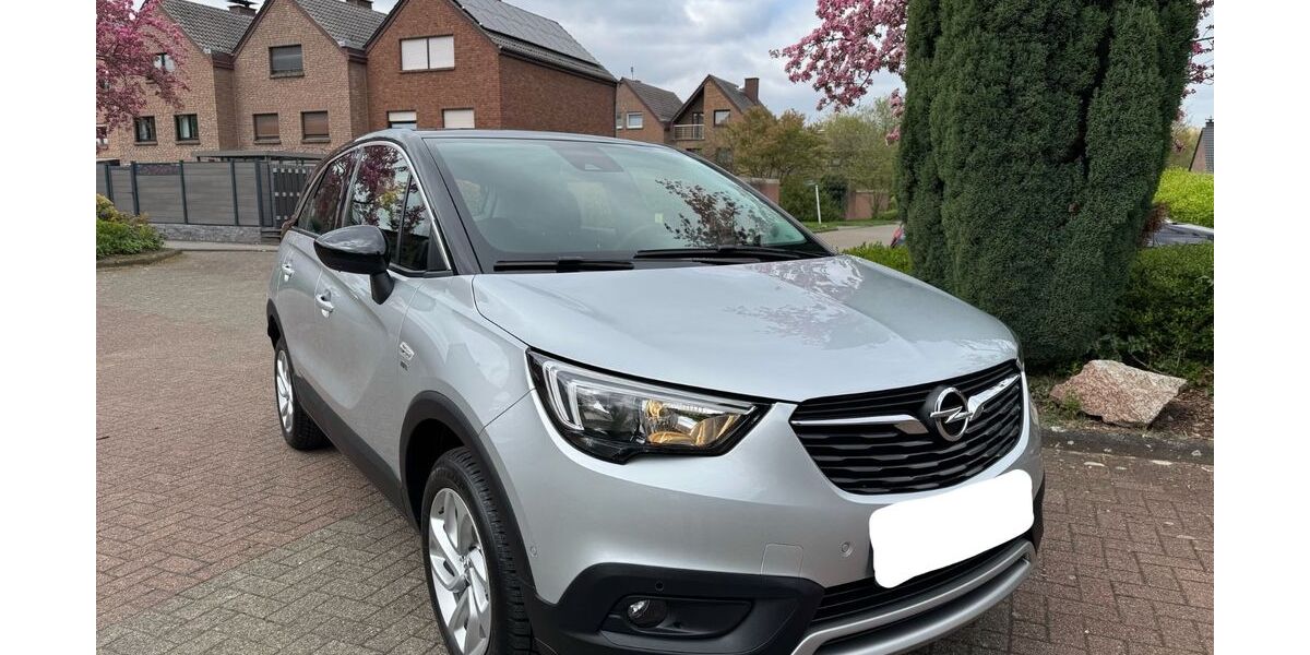 Opel Crossland (X) 15.990 km 10.900 &euro; Bottrop 46238
